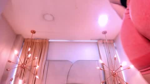 georginafit online show from 11.26.25