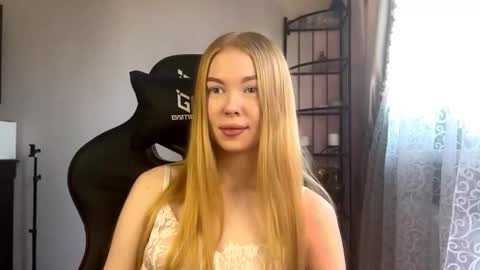 Amelia online show from 11.17.25