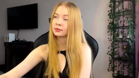 Amelia online show from 11.26.25