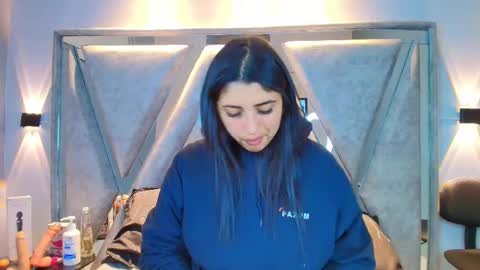 Snapshot of ghanimastrom chatting on 10.11.25 Danna Astrom online show from 10.11.25