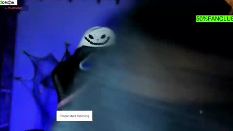 Snapshot of ghostlydolll chatting on 10.12.25 Sara online show from 10.12.25