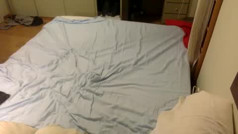 Snapshot of giannispr1998 chatting on 01.01.25 Horny Sissy online show from 01.01.25