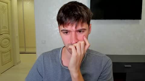 gilbertogonzales online show from 02.27.25