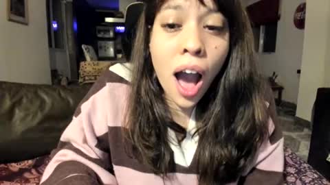 Snapshot of ginakatana chatting on 10.14.25 Gina Katana online show from 10.14.25