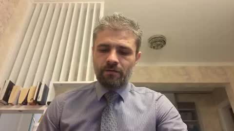 Snapshot of gindrie chatting on 03.03.25 Gabriel online show from 03.03.25