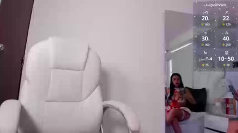 Ginebra Ness online show from 09.19.25