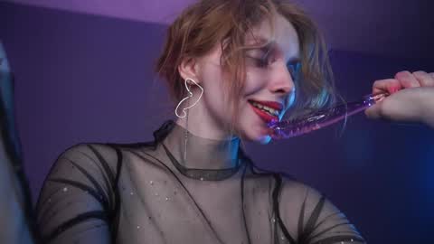        im expecting 350 thumbs up on my altar   online show from 02.03.25