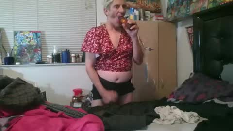 giovanna132008 online show from 11.21.25