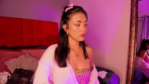 Snapshot of giovanna_oliveira chatting on 09.19.25 Giovanna online show from 09.19.25