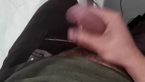 Snapshot of girlovermxx chatting on 12.31.24 girlovermxx online show from 12.31.24