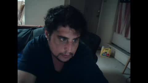 Snapshot of gitmehard008 chatting on 02.24.25 gitmehard008 online show from 02.24.25