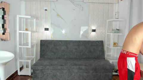 glamorous_ggh online show from 11.24.25