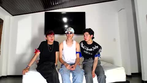 THOMAS AND DAMIAND online show from 10.15.25