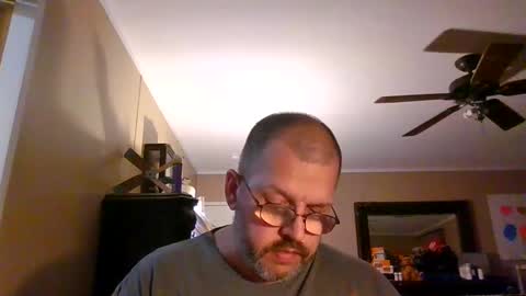 Snapshot of gobey33 chatting on 09.11.25 IDKIDCIDGAF online show from 09.11.25