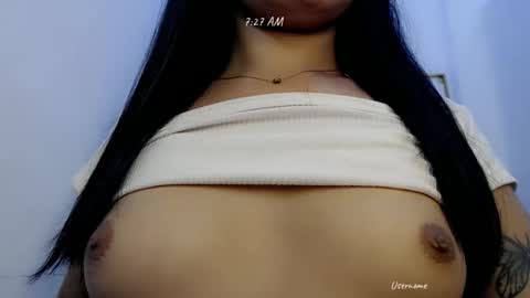 Snapshot of goddess_andria chatting on 10.13.25 goddess_andria online show from 10.13.25