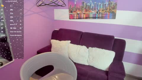 Snapshot of goddess_martina chatting on 12.11.24 M A R T I N A online show from 12.11.24