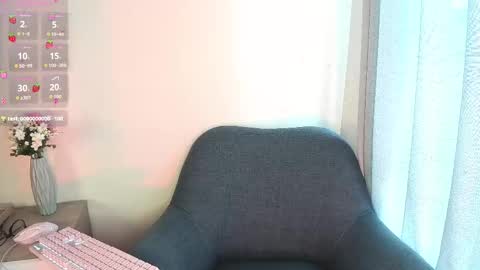 Snapshot of goddess_martina chatting on 10.02.25 M A R T I N A online show from 10.02.25