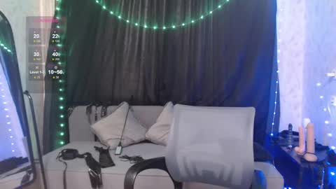 Snapshot of goddess_orsa chatting on 03.05.25 Orsa online show from 03.05.25