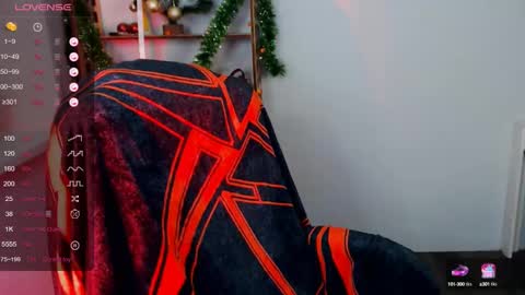 Snapshot of goddess_sophie99 chatting on 12.20.24 Goddess Sophie99 online show from 12.20.24