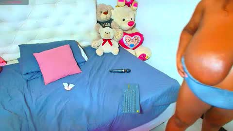 Godess Tracy online show from 10.23.25