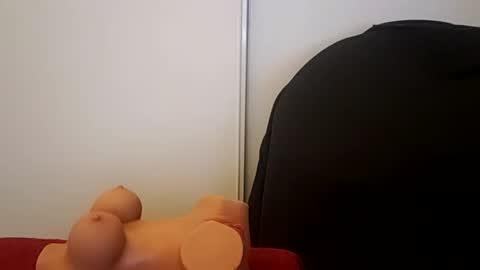 Snapshot of goldcmen chatting on 12.12.24 Goldcmen online show from 12.12.24
