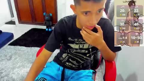 Snapshot of gomitaboy_1 chatting on 09.14.25 angel black online show from 09.14.25