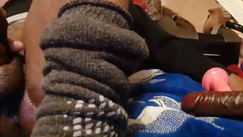 Snapshot of goodbootaye chatting on 01.28.25 Juicy Booty online show from 01.28.25
