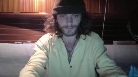 Snapshot of goodleek chatting on 10.14.25 gooleek online show from 10.14.25