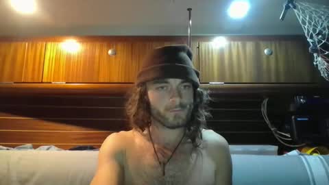 Snapshot of goodleek chatting on 10.15.25 gooleek online show from 10.15.25