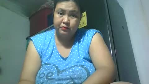 gorgeousselenaxx online show from 10.17.25