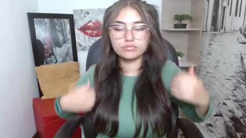 Snapshot of grace__lovely chatting on 09.10.25 Grace  online show from 09.10.25