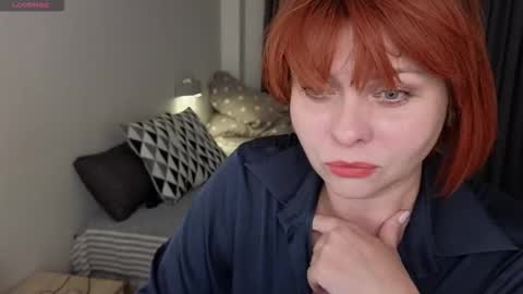 Snapshot of gray_swann chatting on 10.05.25 Ray online show from 10.05.25