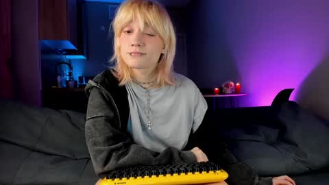 Snapshot of gregory_byyrd chatting on 01.31.25 Greg-independent model online show from 01.31.25