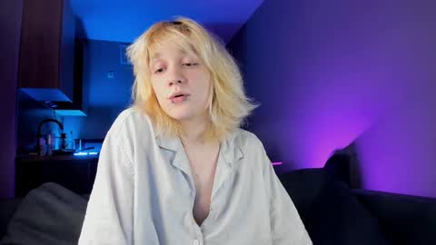 Snapshot of gregory_byyrd chatting on 02.21.25 Greg-independent model online show from 02.21.25