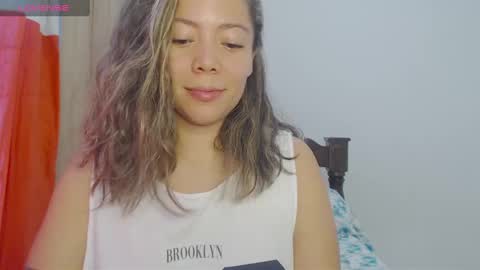 Snapshot of greicylondon chatting on 12.21.24 grey online show from 12.21.24