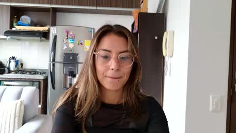 Snapshot of greta_miss chatting on 10.16.25  Emmy  online show from 10.16.25