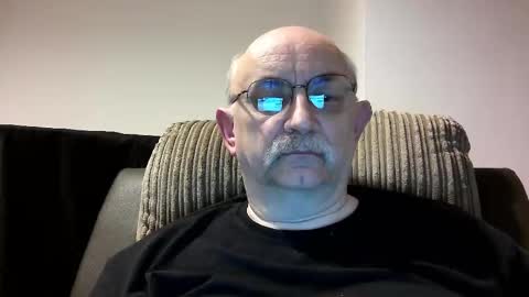 Snapshot of grey_dom chatting on 12.21.24 Master  Sir online show from 12.21.24