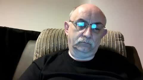 Snapshot of grey_dom chatting on 12.24.24 Master  Sir online show from 12.24.24
