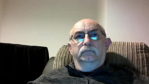 Snapshot of grey_dom chatting on 01.07.25 Master  Sir online show from 01.07.25