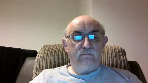 Snapshot of grey_dom chatting on 09.27.25 Master  Sir online show from 09.27.25