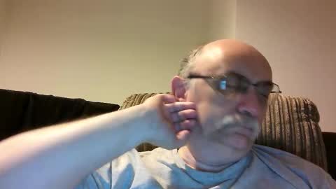 Snapshot of grey_dom chatting on 09.27.25 Master  Sir online show from 09.27.25