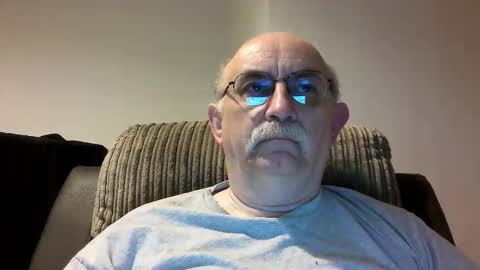 Snapshot of grey_dom chatting on 09.28.25 Master  Sir online show from 09.28.25