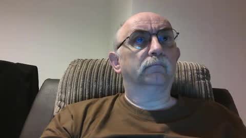 Snapshot of grey_dom chatting on 09.29.25 Master  Sir online show from 09.29.25