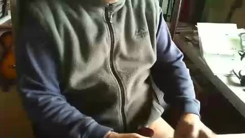 Snapshot of greyhounddog chatting on 12.29.24 greyhounddog online show from 12.29.24