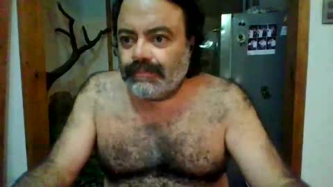 Snapshot of griegozorbatos chatting on 03.10.25 griegozorbatos online show from 03.10.25