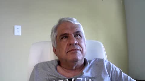 Snapshot of grisa01 chatting on 02.08.25 grisa01 online show from 02.08.25