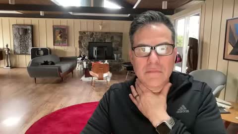 Snapshot of groovycouvie chatting on 02.08.25 groovycouvie online show from 02.08.25