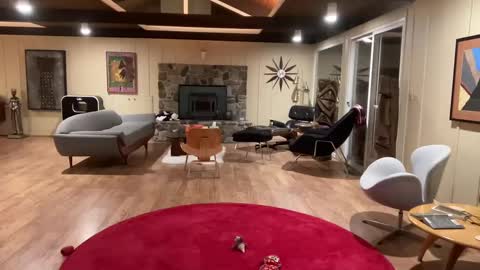 Snapshot of groovycouvie chatting on 02.18.25 groovycouvie online show from 02.18.25