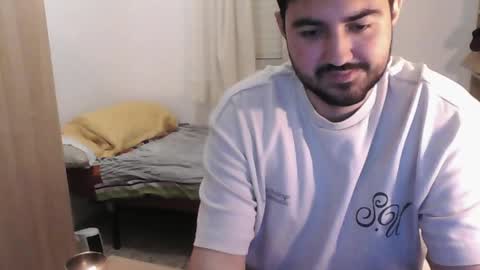 Snapshot of gsendra chatting on 12.11.24 gsendra online show from 12.11.24