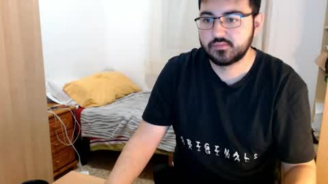 Snapshot of gsendra chatting on 01.09.25 gsendra online show from 01.09.25